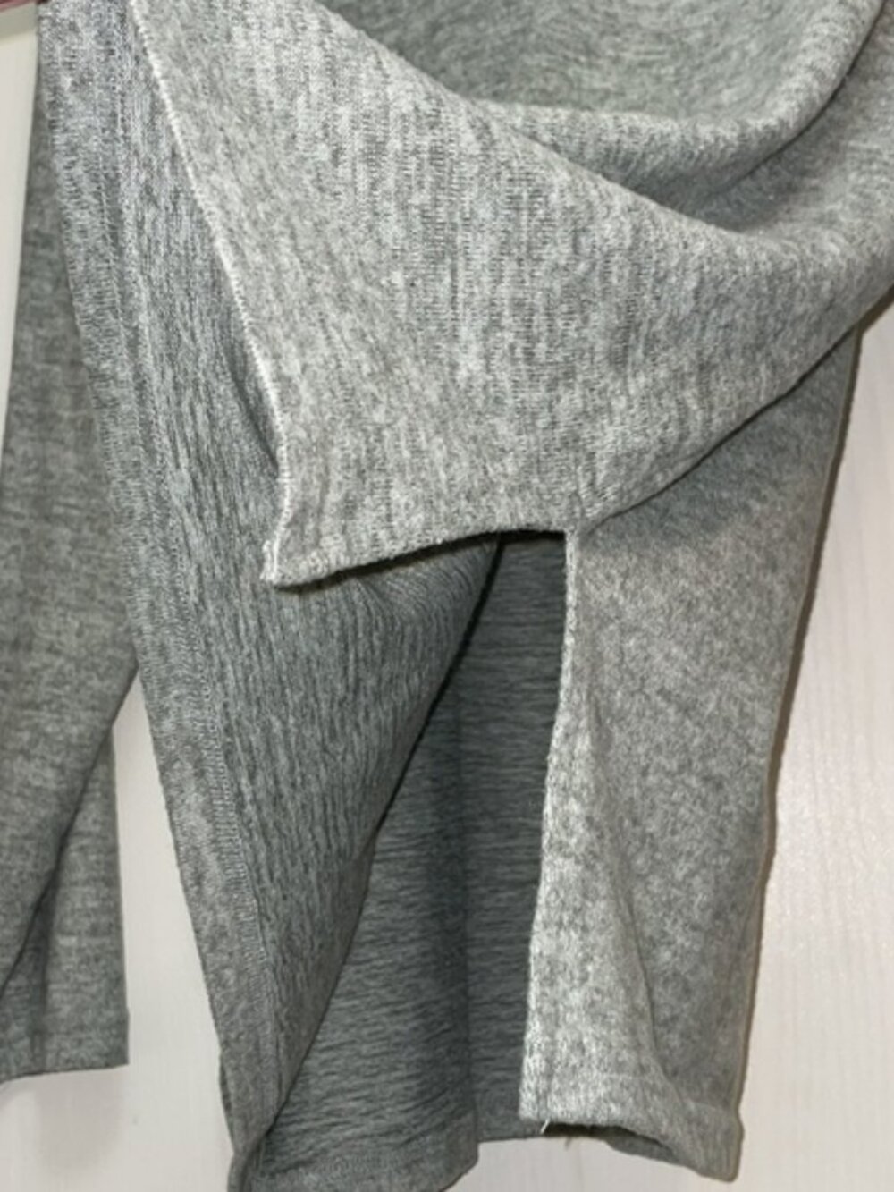 Bobby Brooks olive green,women’s extra large, sweater lightweight. - Picture 5 of 5